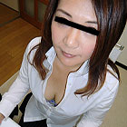 This is a Trap... But I Can't Stop Getting Excited!? Sorry, It's Just a Bit Hot... as I Gradually Expose My Big Breasts While Unbuttoning My Shirt - Insurance Saleswoman Maki (Muramura-022412_607) sample image 2
