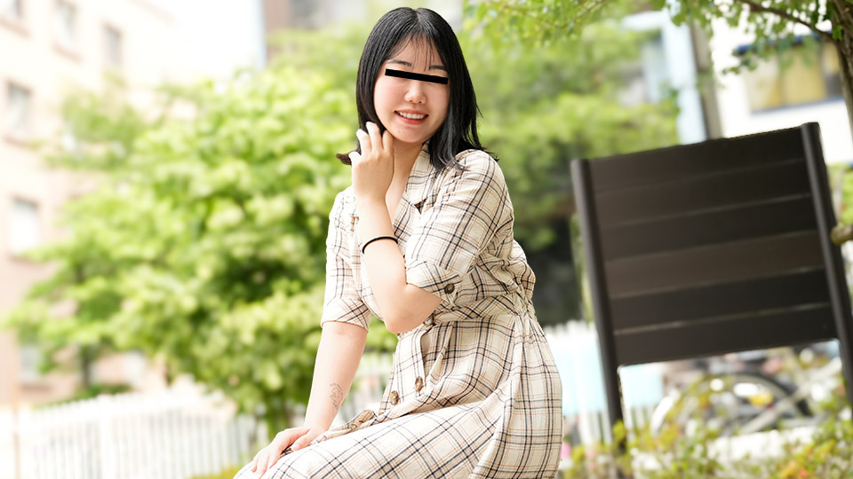 唾液と愛液の交じり合い！人妻の濃厚PtoMセックス！荒川みえ